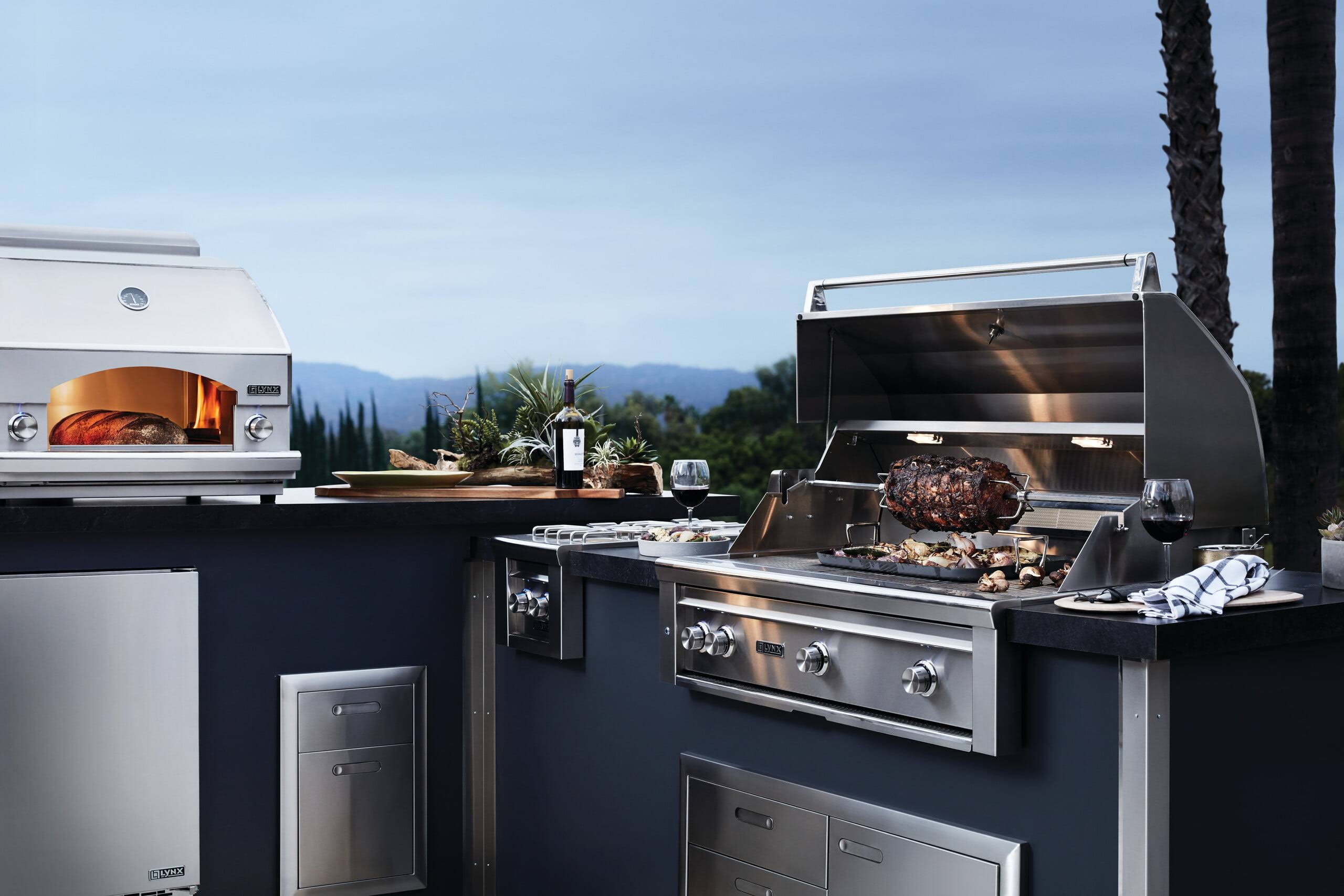 30x22 Carbon Fiber Built-in Asado Cover E8008