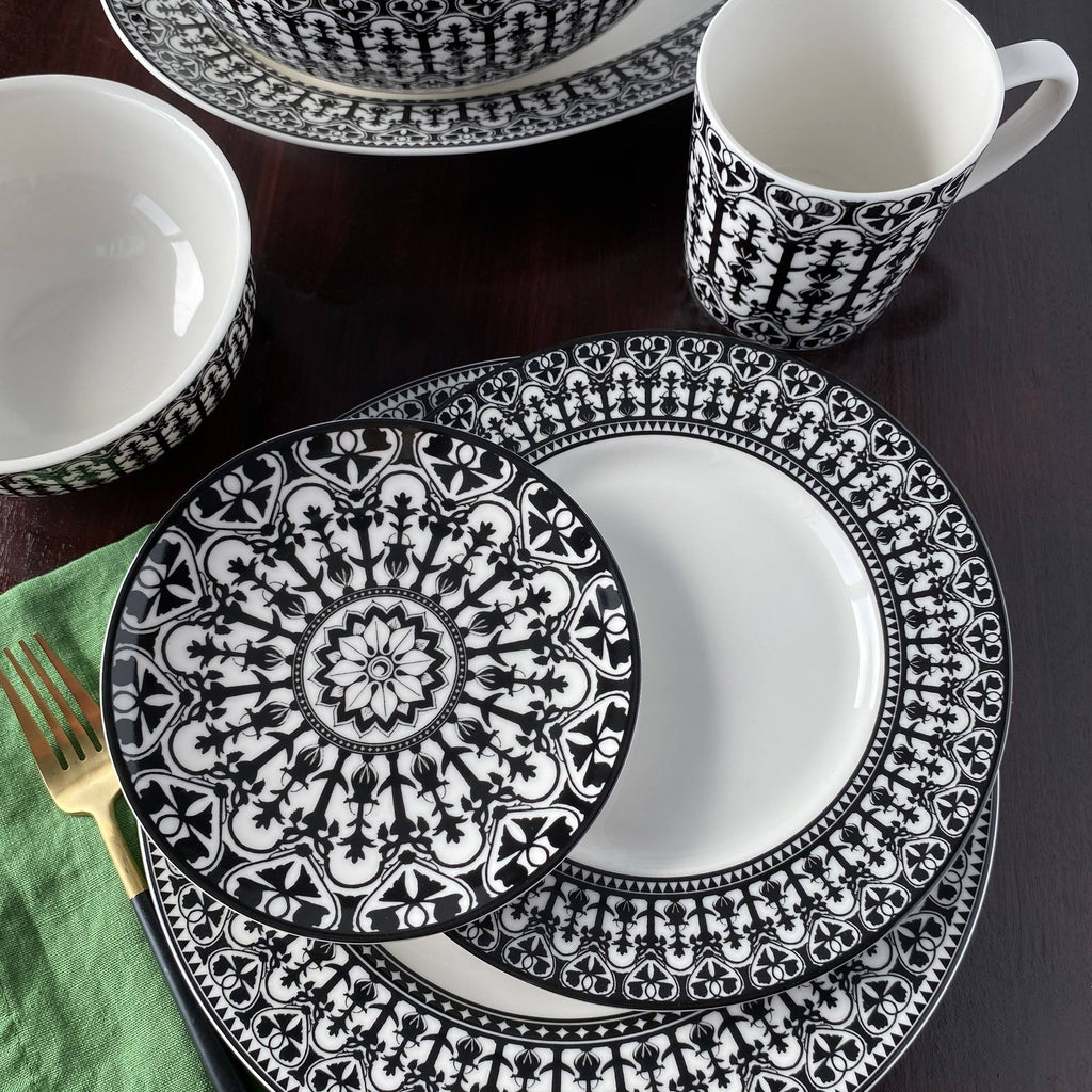 Canape Plate, Set of 4 Y450849