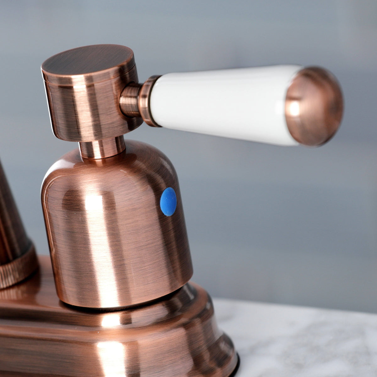 Brushed Brass Bar Faucet Q96154