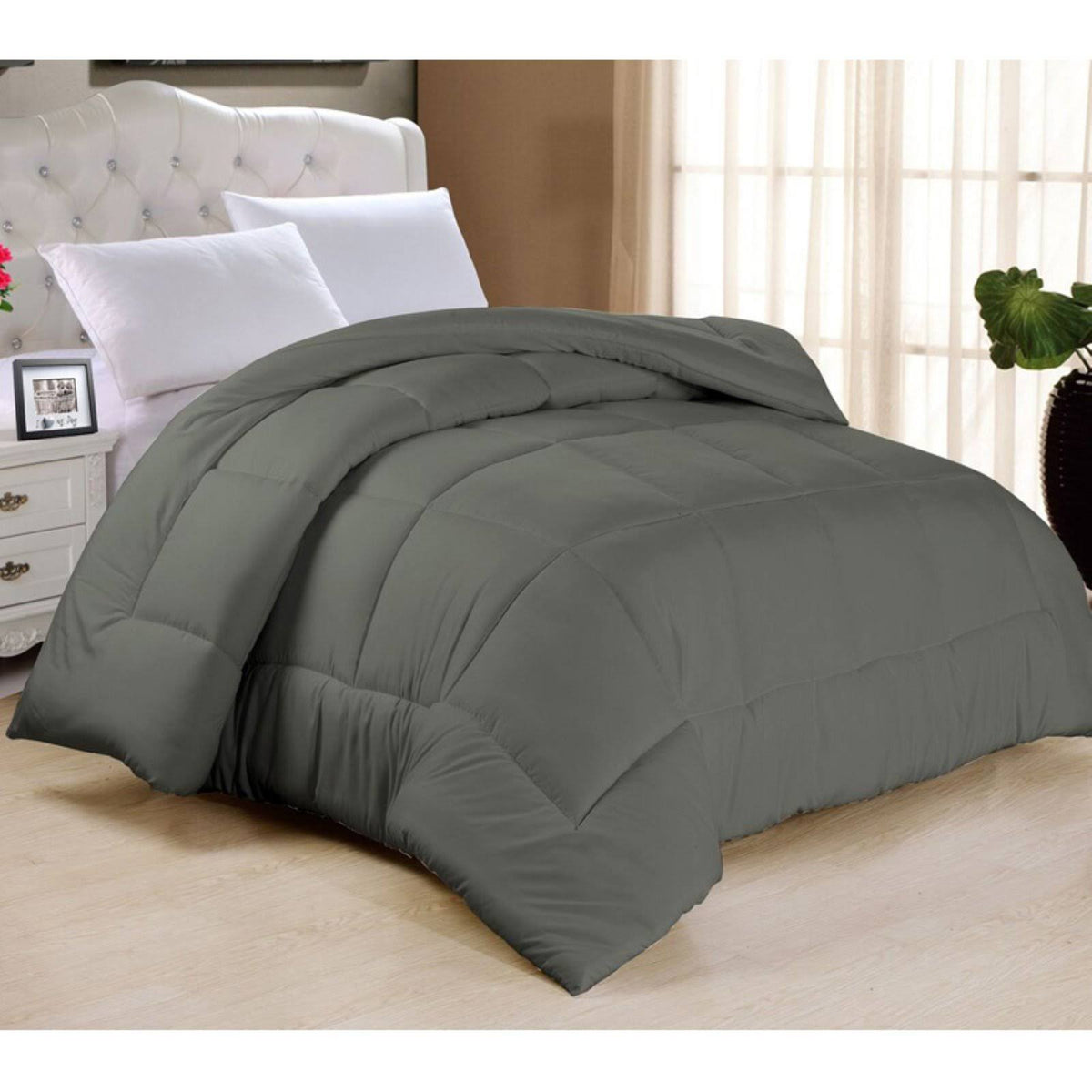 Grey King Down Alternative Comforter Y6115