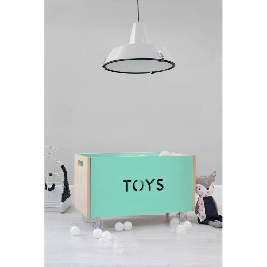 Toy Box Chest on Casters Q284