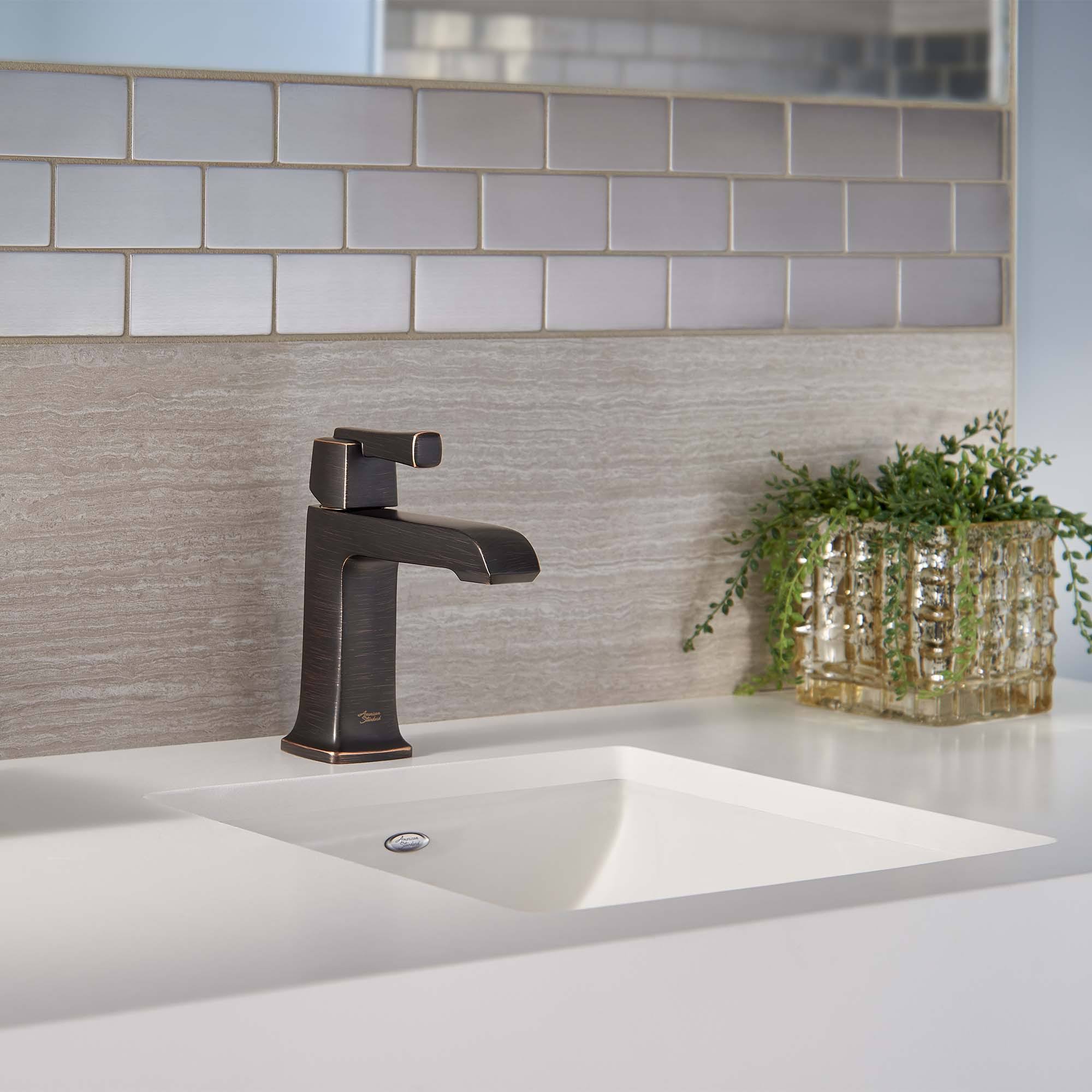 Single Hole Bathroom Faucet T94207
