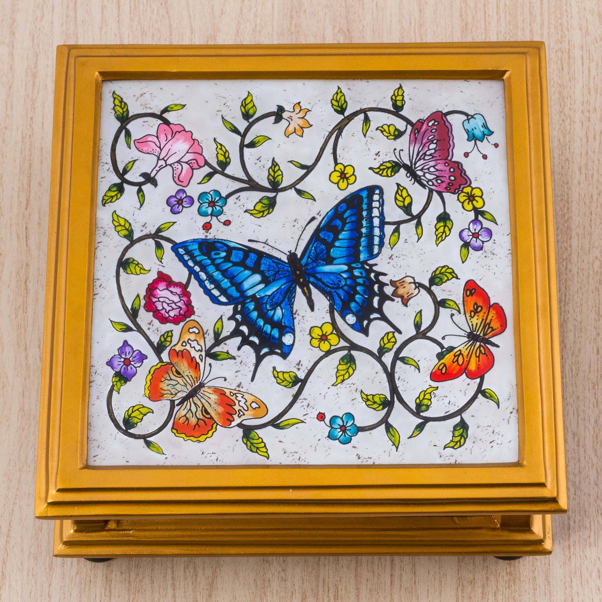 Ivory Reverse Painted Glass Decorative Box J664298