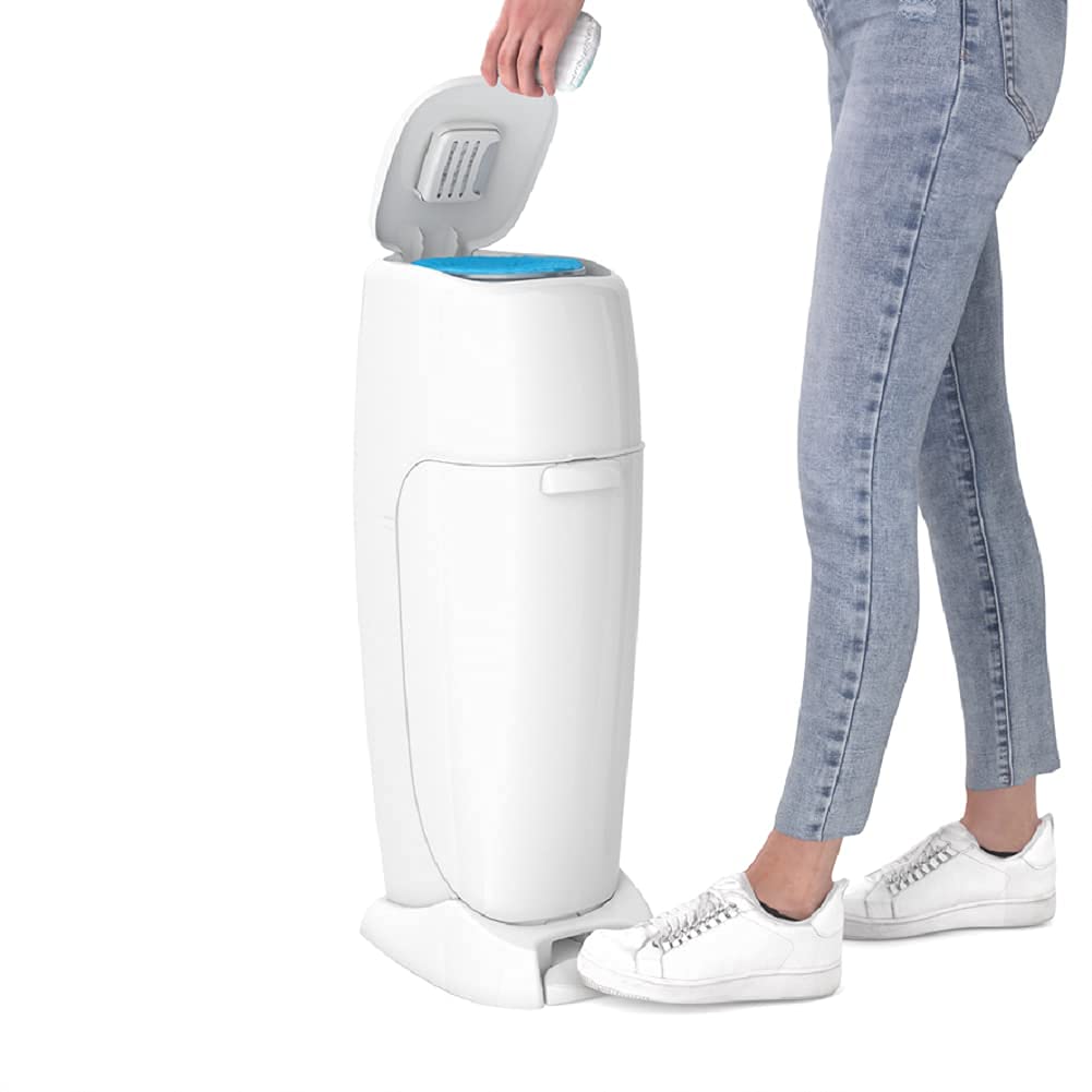 Diaper Genie Complete Diaper Pail with 8 Refills and 8 Carbon Filters W5737