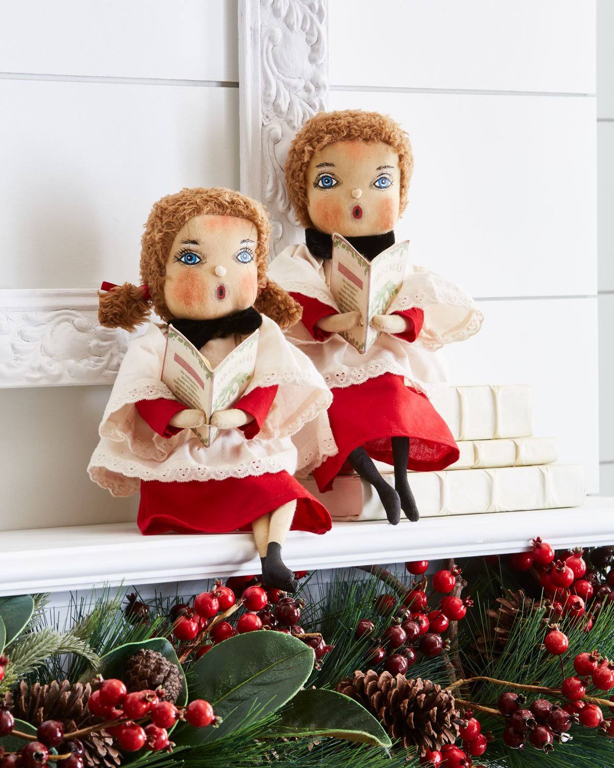 Caroling Boy H52391