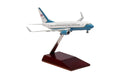 1-200 Usaf 737-700w Model Airplane with Wood Stand & Gear J14455