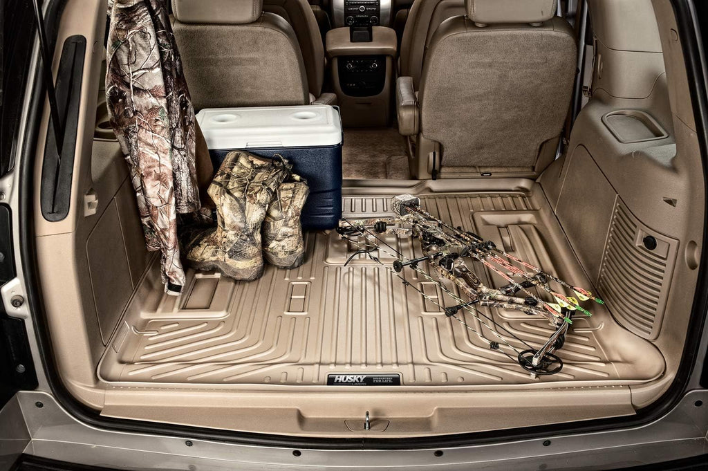 Black Cargo Liner B25091