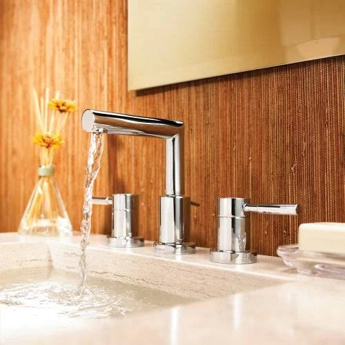 Polished Chrome Double Handle Widespread Bathroom Faucet C639635