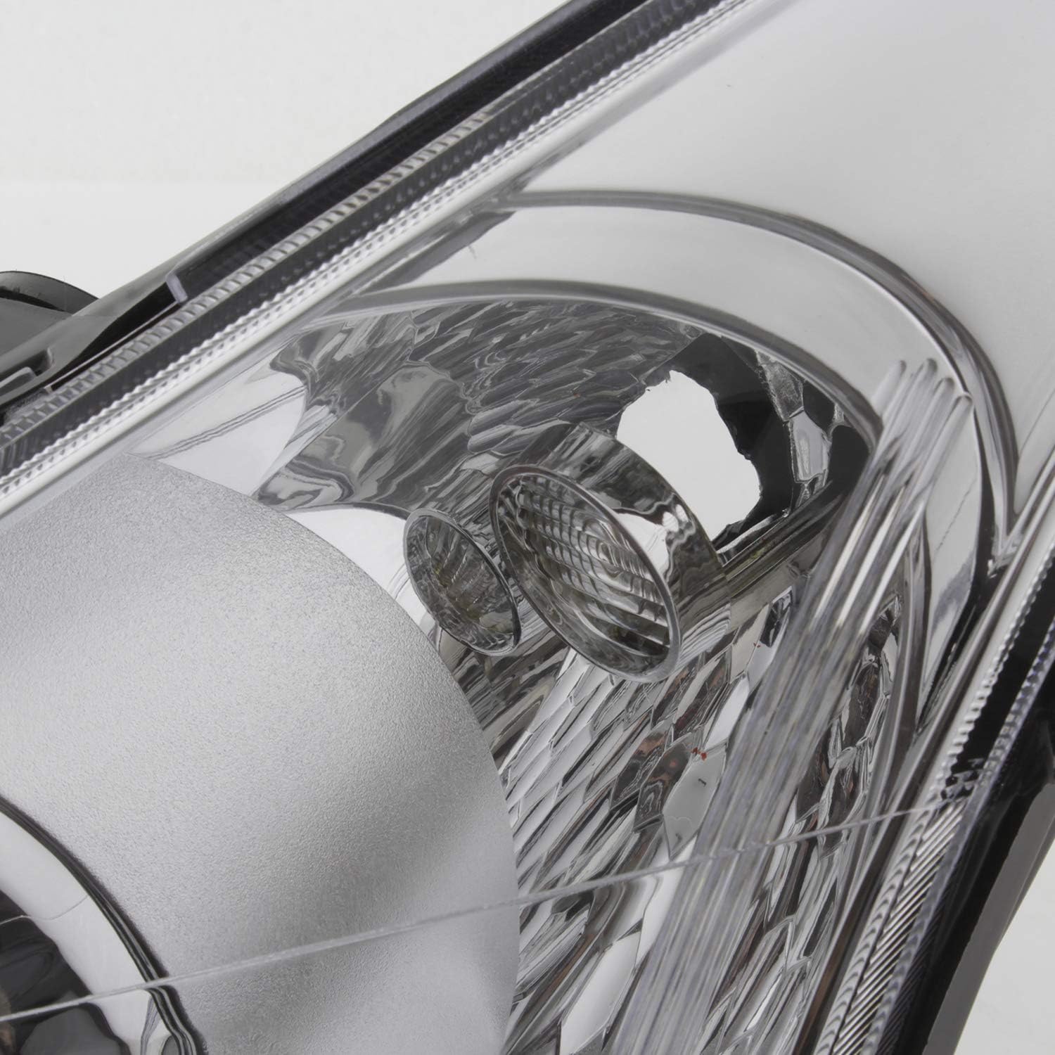 Clear Headlights for Chevy Cruze H22167
