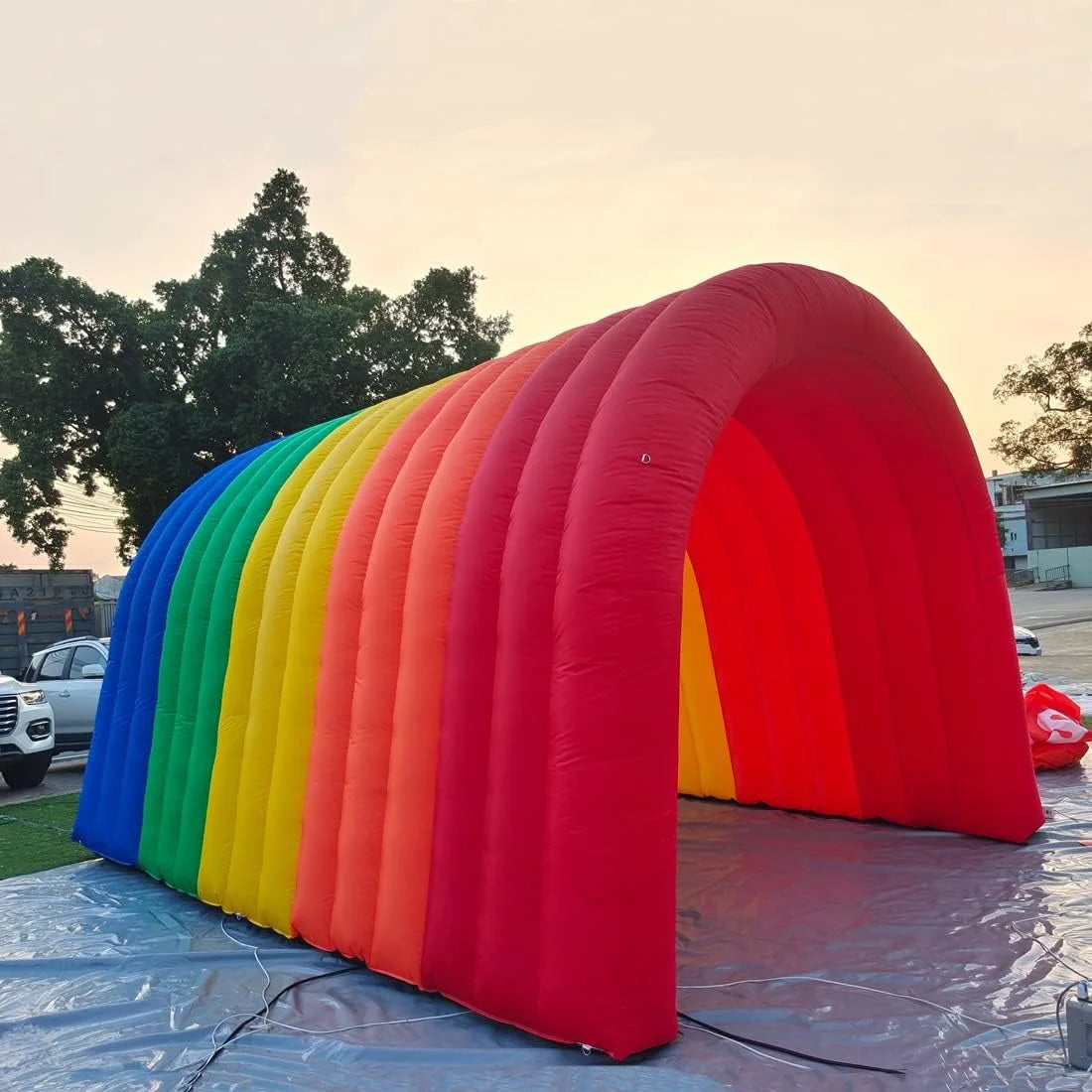 Inflatable with Air Blower and Separable Mat O506